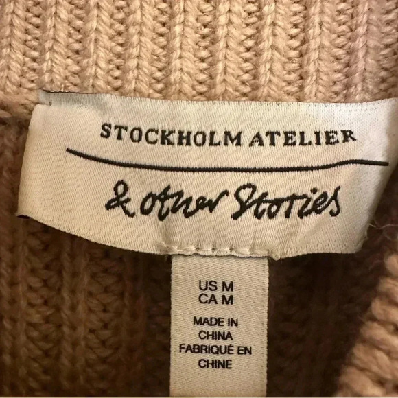 &other stories wool cotton blend turtleneck oversized sweater - Picture 6 of 7